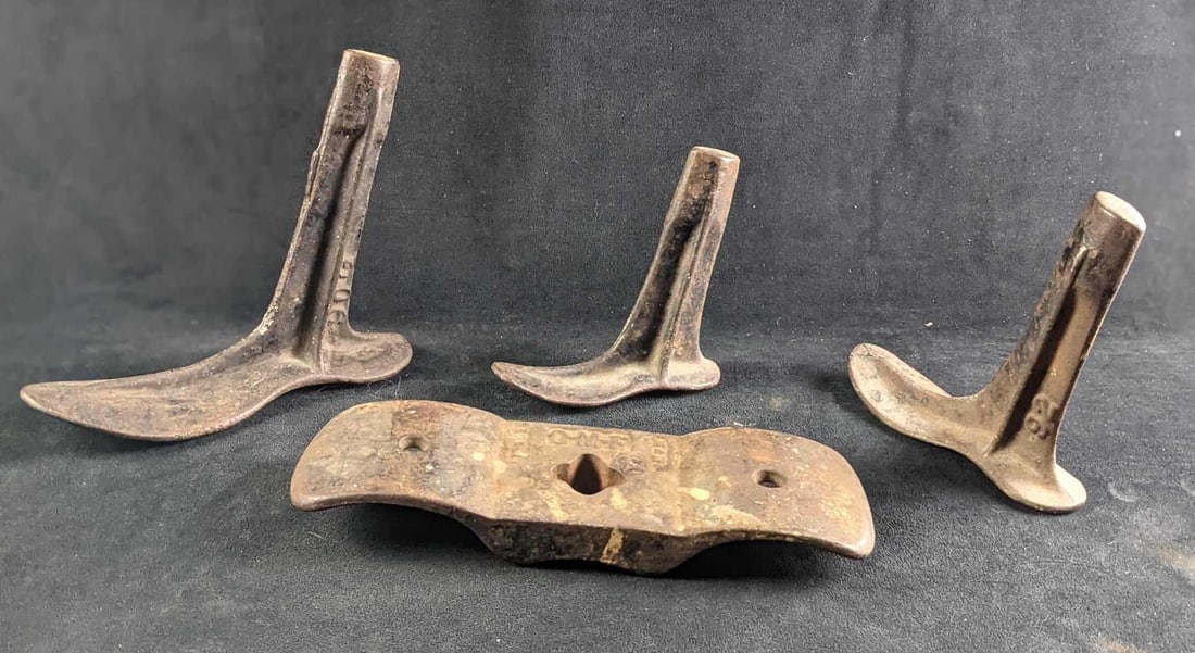 Antique Wrought Iron Shoe Cobbler Tools (1 of 9)