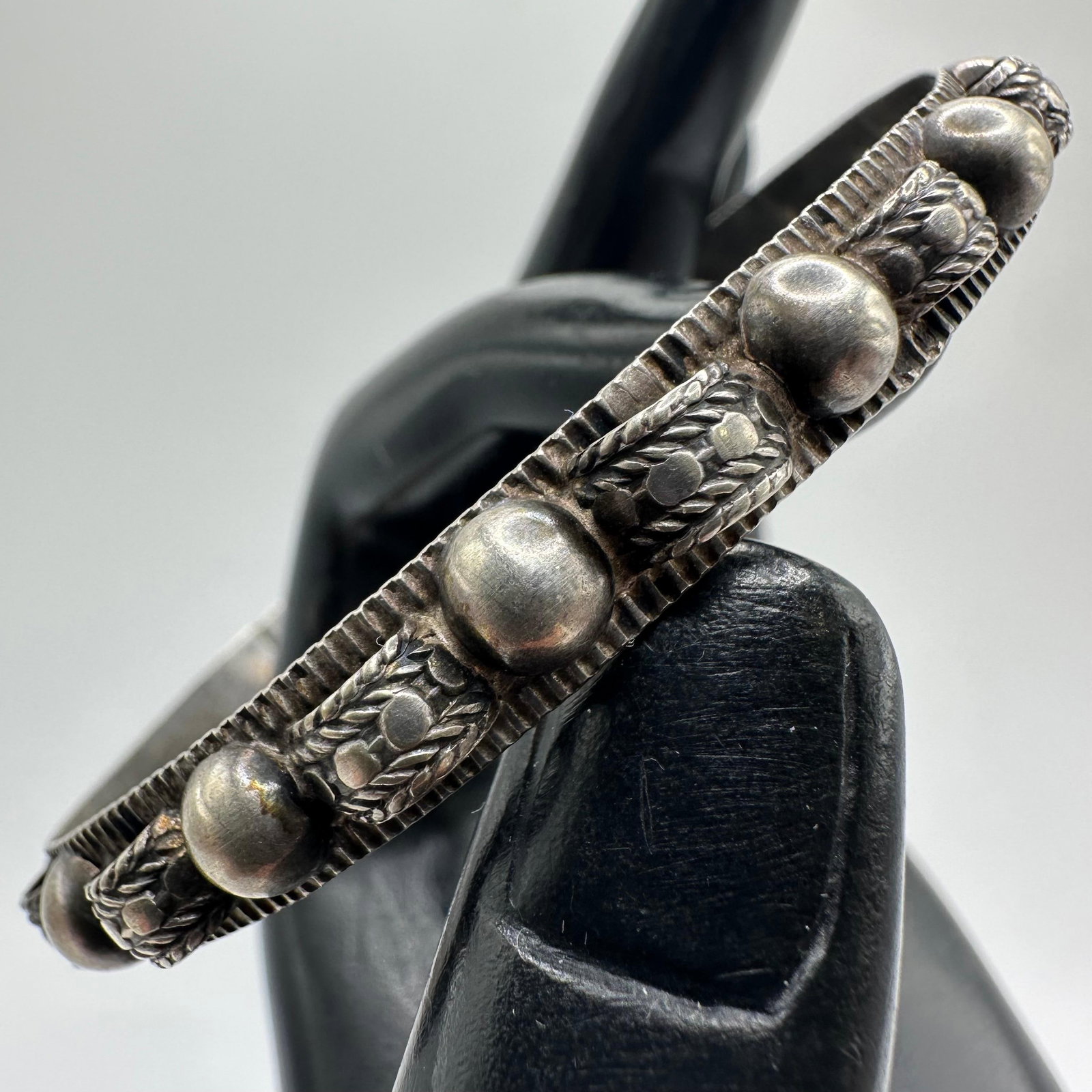 Silver Cuff Bangle Bracelet Detailed Raised Beads Stylized Scroll Beaded: This item is in good pre-owned, previously used/displayed condition with noticeable light wear and surface scratches. Please reference all photos for full details. This piece of jewelry has been