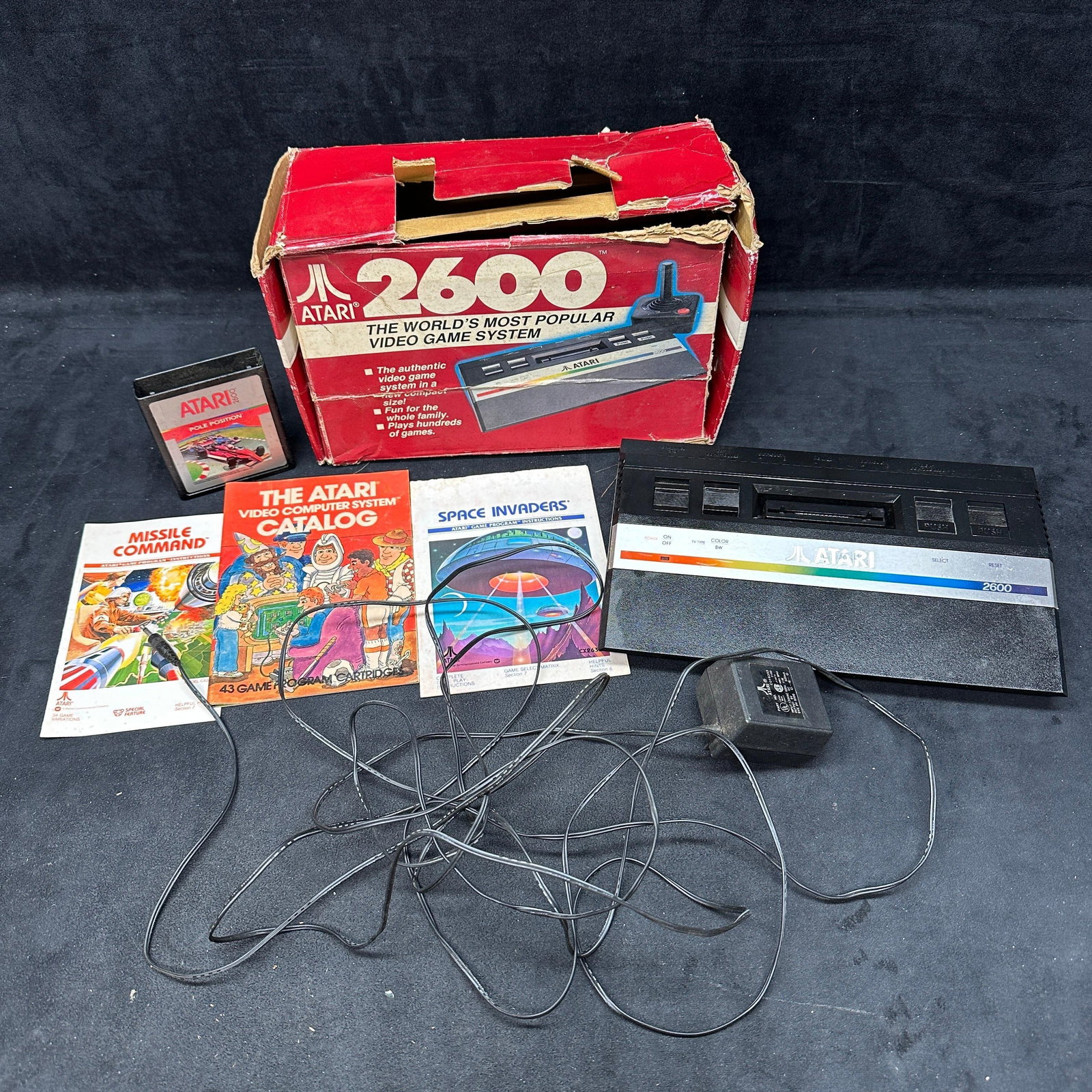 Atari 2600 Video Computer System Console Box Manuals and Game (1 of 6)