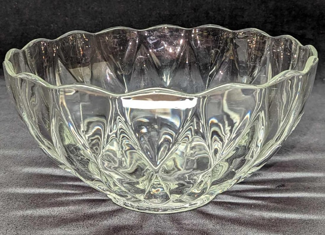 Vintage A. H. Heisey & Company Punchbowl (1 of 6)