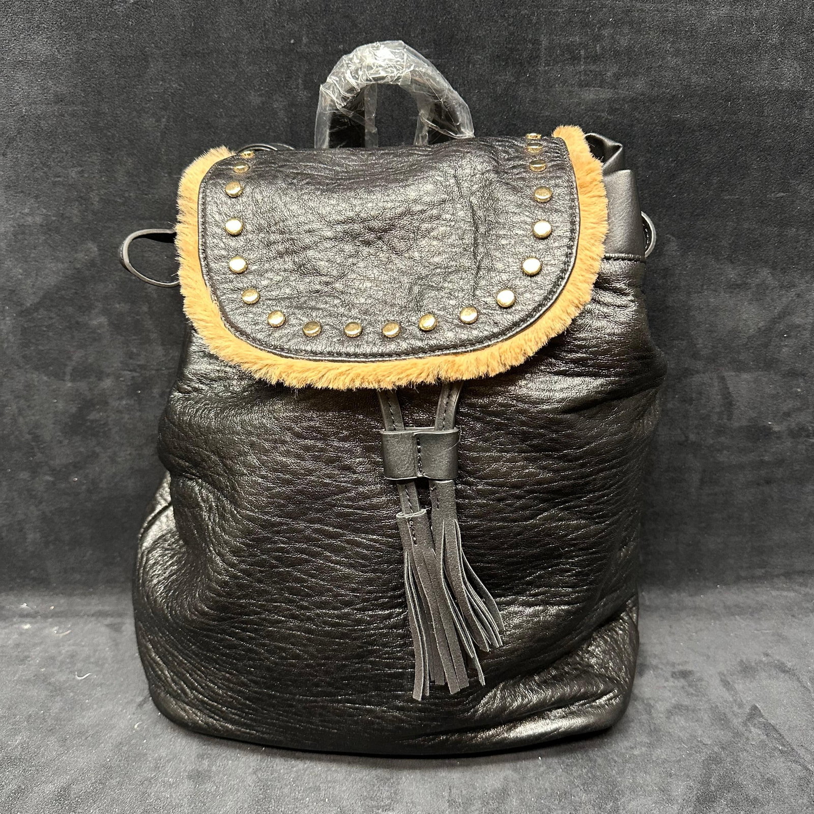 Urban Expressions Black Madison Style Faux Leather Backpack with Faux Fur Trim (1 of 7)