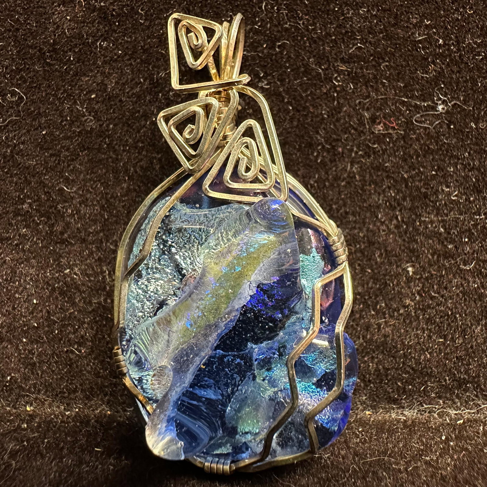 Silverwork Wire Style Dichroic Glass Silver Pendant (1 of 6)