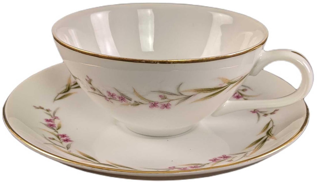 6 Sets Prestige Fine China Of Japan Cups & Saucers: Six Prestige By Fine China Of Japan Cups & Saucers. These were originally released in 1981. This Design Has Purple Flowers, Green & Gold Leaves. Each cup is approx 5" x 4" x 2 and together they weigh 