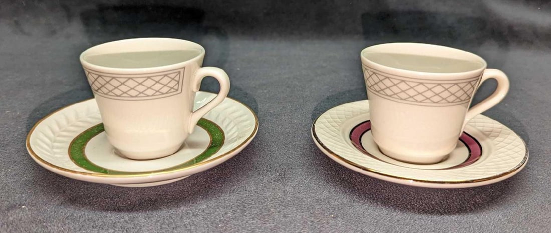 2 Home Laughlin China & Shenango Cups & Saucers: 2 Home Laughlin China & Shenango Cups & Saucers. This lot includes: (1) Home Laughlin China "Gothic" Saucer. This is approx 4 1/2" x 3/4" x 4 1/2". (1) Shenango China