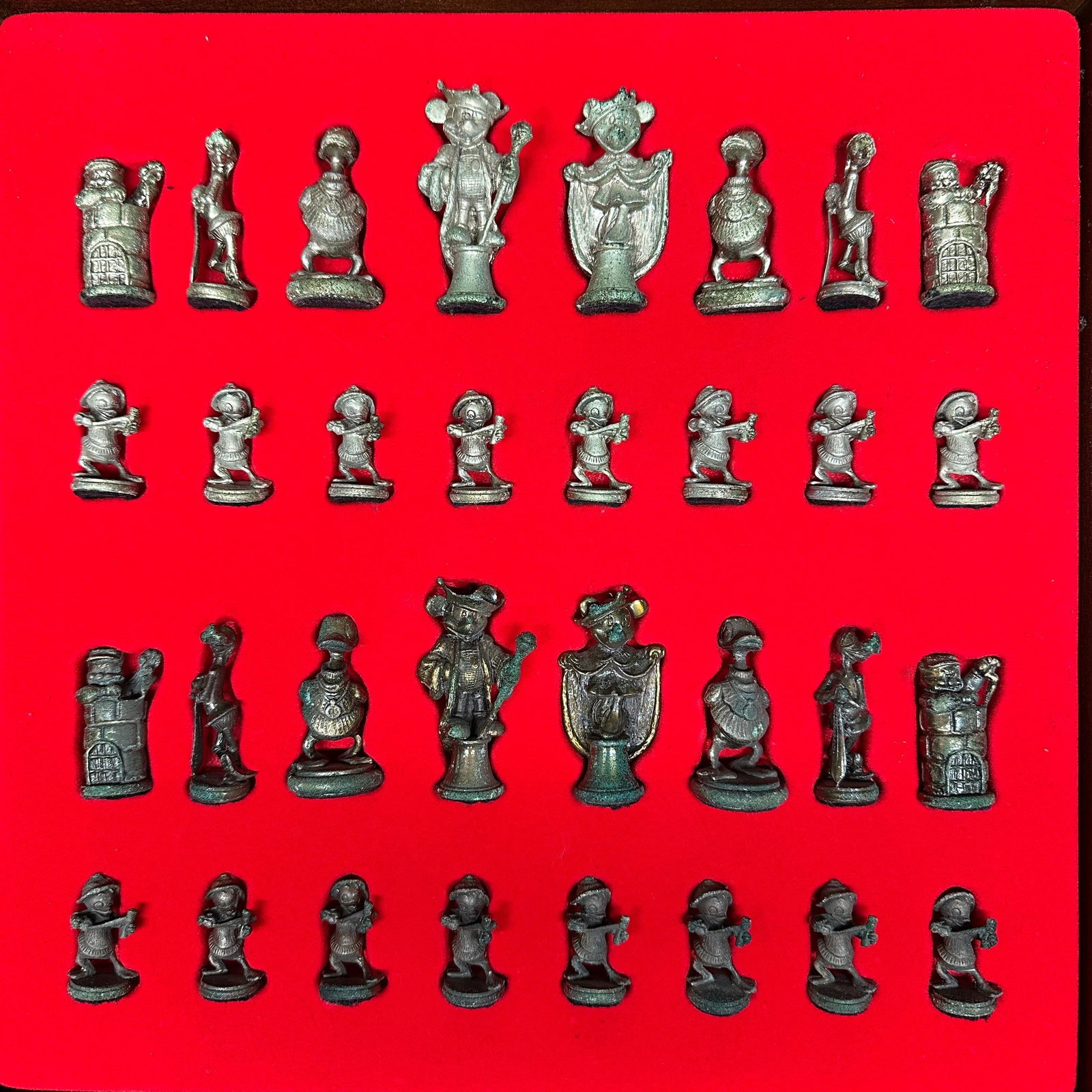 Disney Character Metal Chess Set Wooden Board Storage Case (1 of 6)