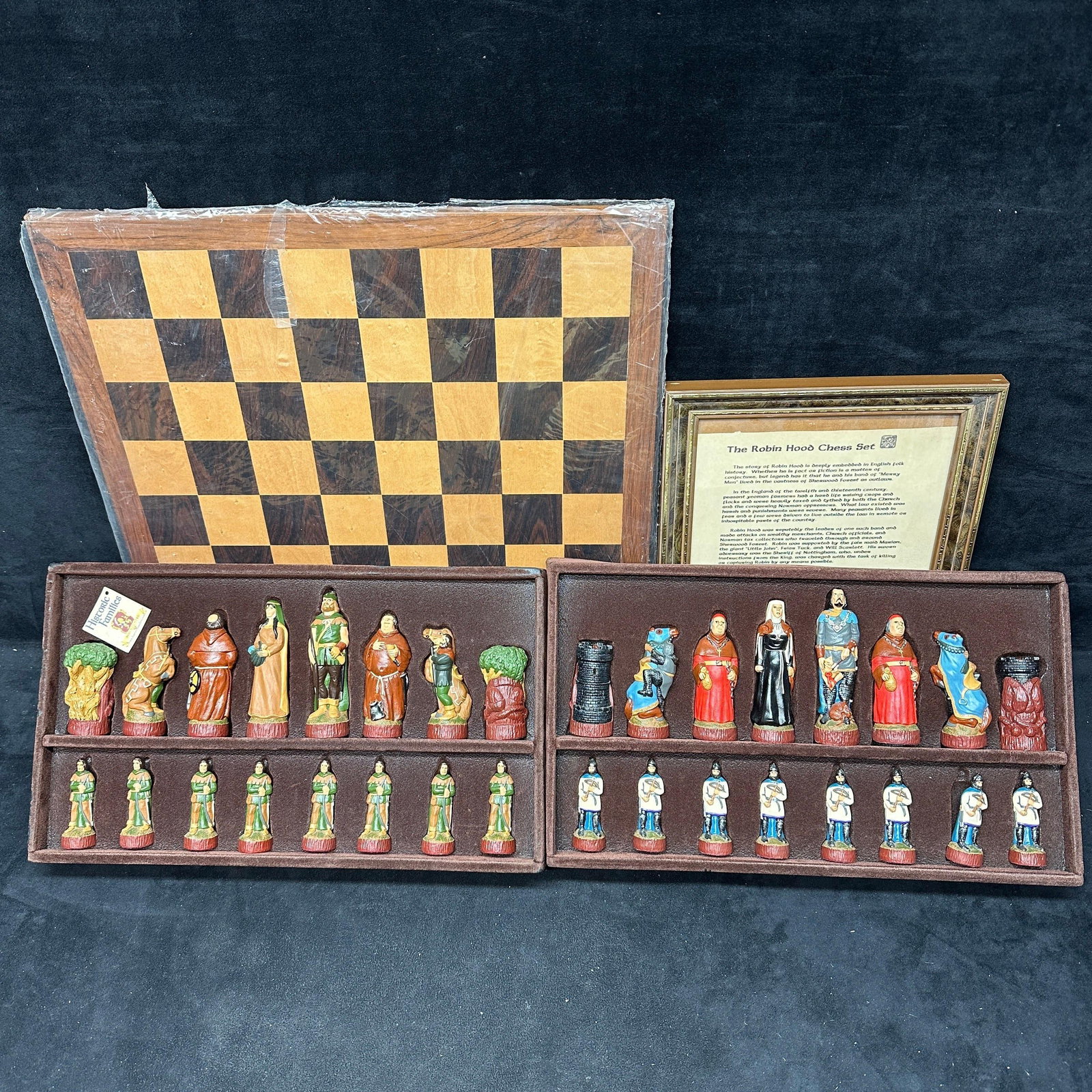 Studio Anne Carlton Robin Hood Themed Chess Set with Wooden Board (1 of 8)
