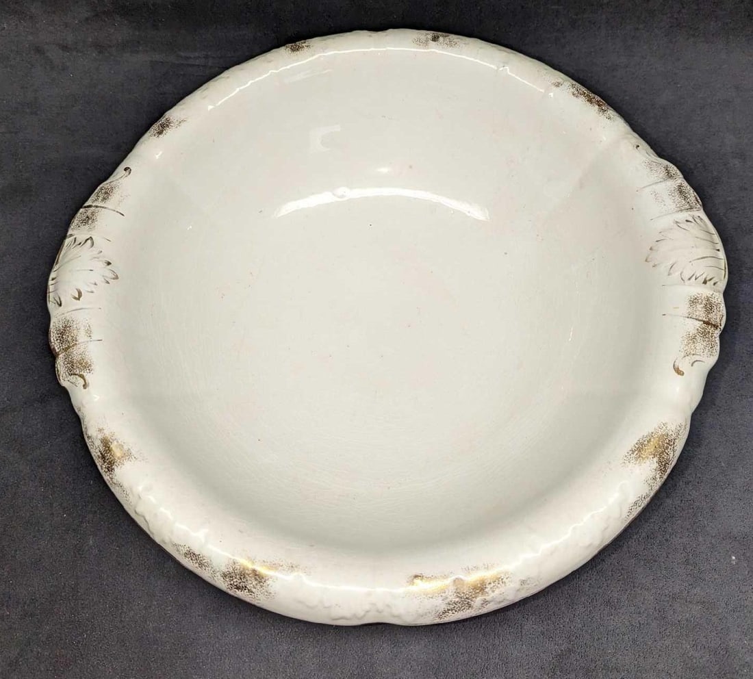 Vintage Mercer Semi Vitreous China 17" Bowl: Vintage Mercer Semi Vitreous China 17" Bowl. This is approx 17" x 17" x 4 3/4" and it weighs 6.95 lbs. The bowl has some crazing and the gold trim has some fading/color loss. 