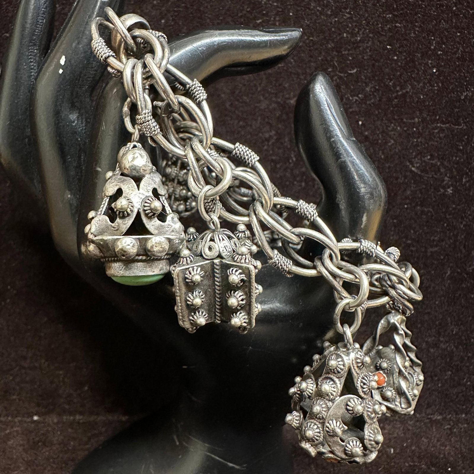 800 Silver Gemstone Accent Six Ornate Charm Bracelet R8 (1 of 6)
