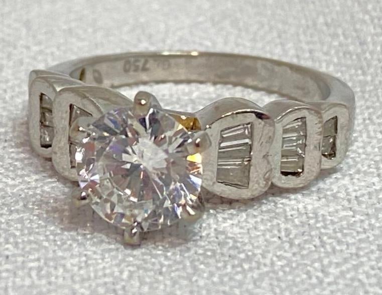 18k White Gold Moissanite & CZ Ring