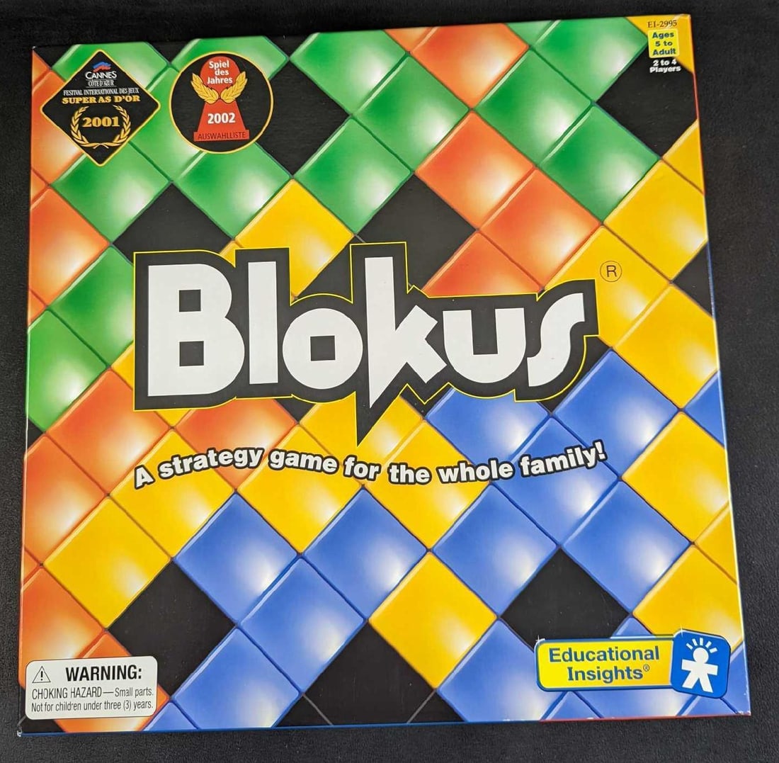 Blokus Strategy Board Game: The perfect strategy game for the whole family – it will take less than a minute to learn with fun challenges for all ages! Players take turns placing their 21 pieces on the board: each piece mu