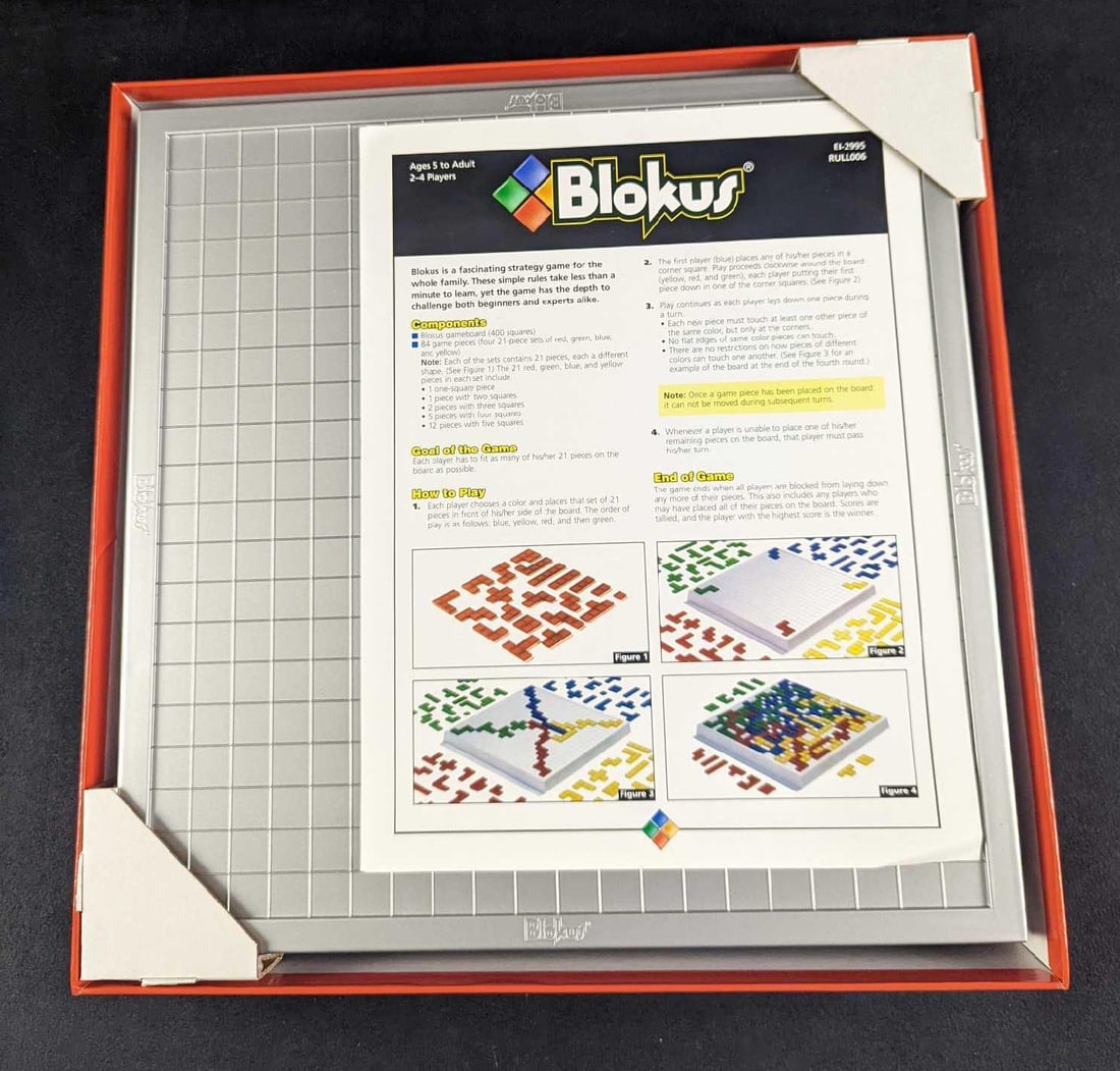 Blokus Strategy Board Game - 3