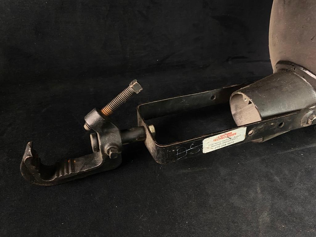 Stage Scoop Light Can - 4