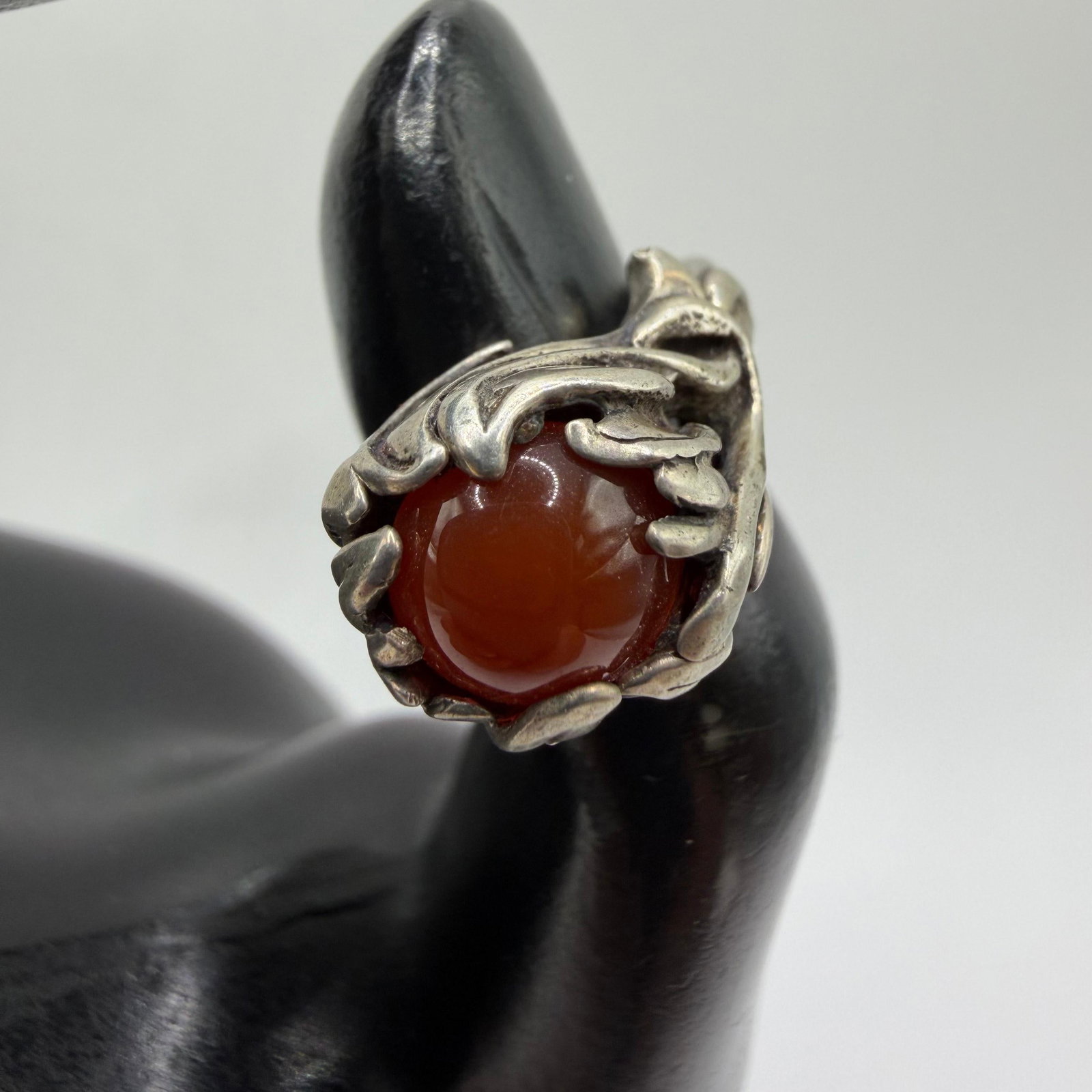 Sterling Silver Orb Sphere Carnelian Setting Ring ER32 (1 of 6)
