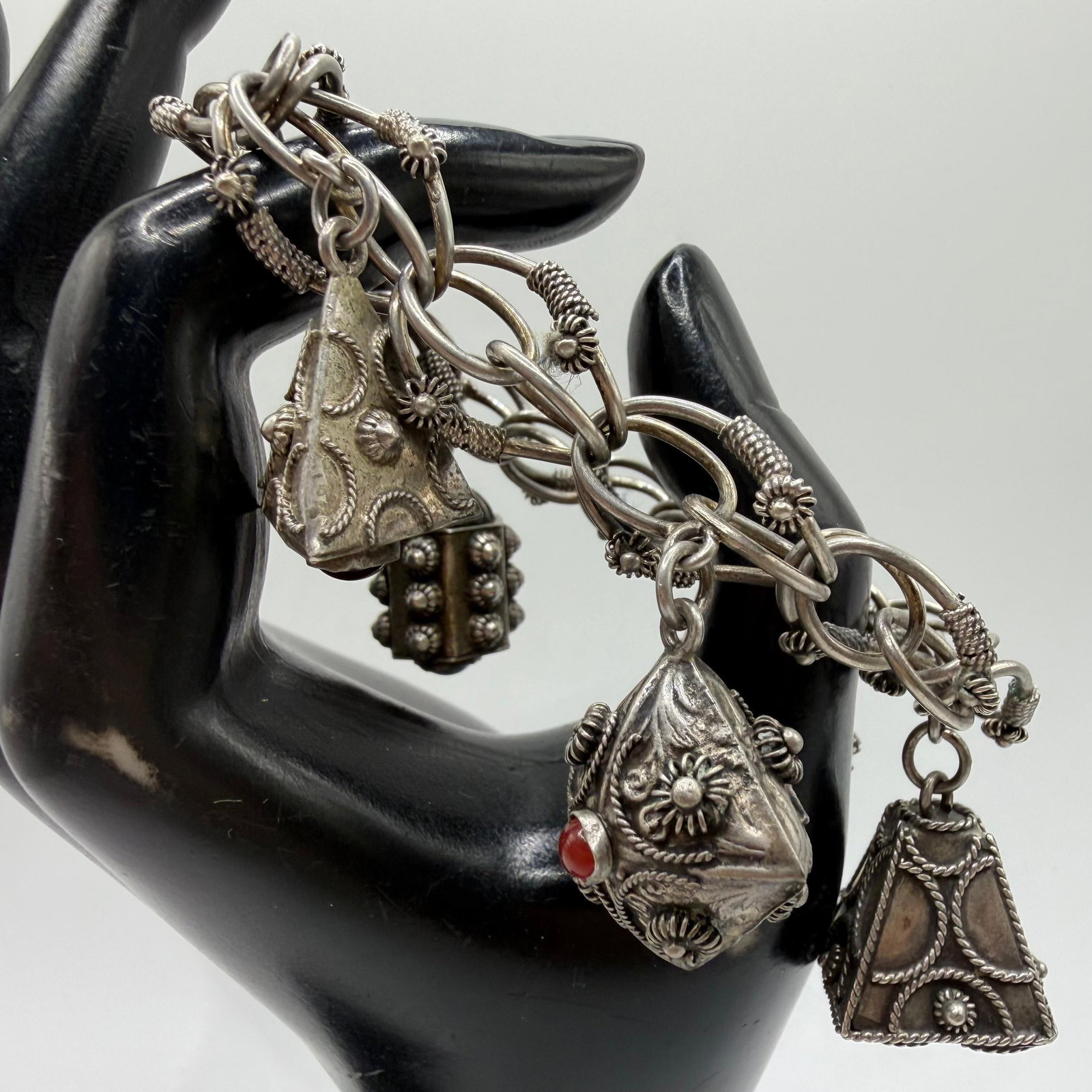 800 Silver Filigree Fob Charm Faux and Natural Stone Cabochons Bracelet ER36: This item is in pre-owned, previously used/displayed condition with noticeable light wear and surface scratches. Please reference all photos for full details. This piece of jewelry has been carefully 