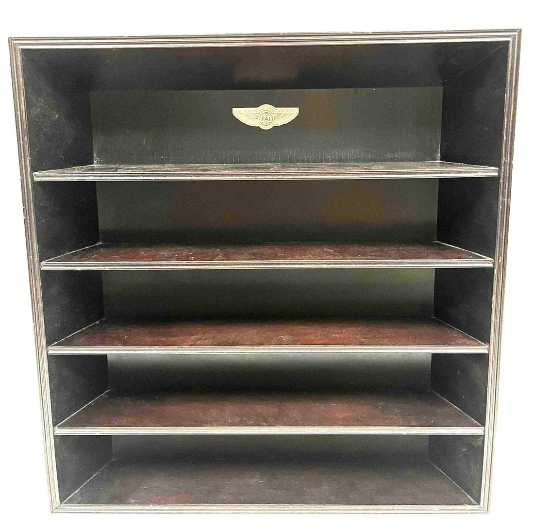 Vintage 1987 The Franklin Mint The Worlds Greatest Aircraft Wooden Display Cabinet Crafted In Taiwan: This lot contains a Vintage 1987 The Franklin Mint The Worlds Greatest Aircraft Wooden Display Cabinet Crafted In Taiwan. It is approx 20 1/2" x 4 1/4" x 21 3/4" and it weighs about 7.5lbs. Overa