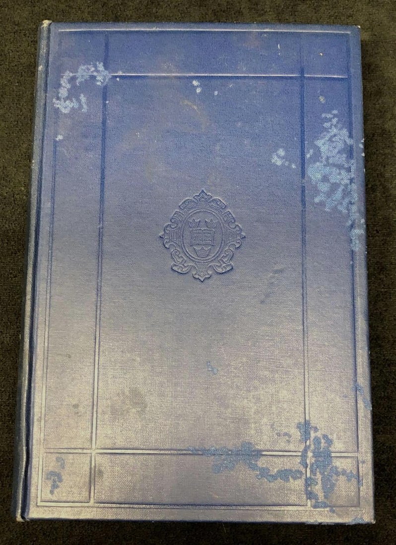 The Poems of John Donne Edited by Sir Herbert Grierson - Vintage Hardcover: The Poems of John Donne Edited by Sir Herbert Grierson (Sometime Professor of Rhetoric and English Literature in the University of Edinburgh). Vintage Hardcover. Oxford University Press, 1951. Th