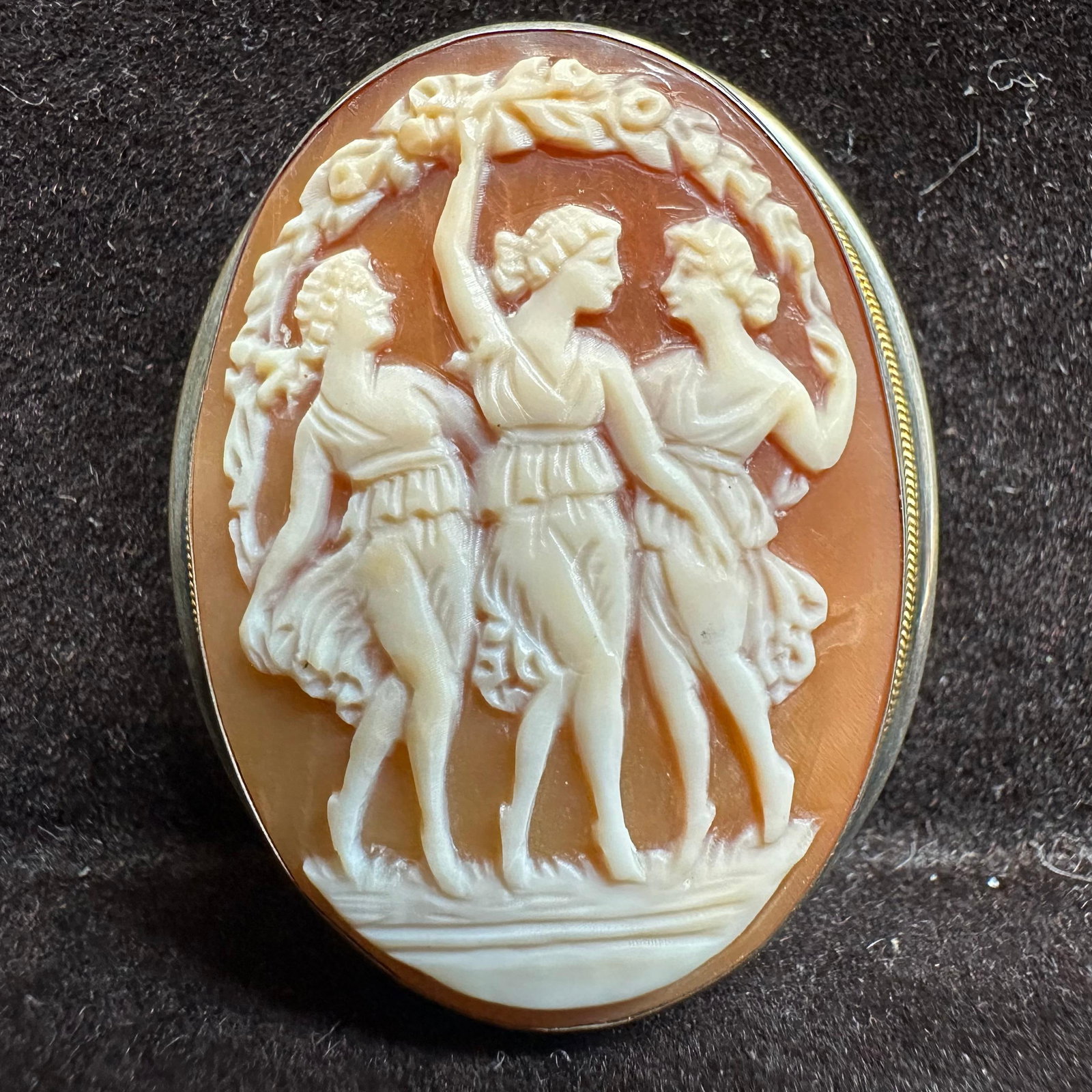 Shell Cameo Carved Brooch Three Graces Greek Style 800 Silver Brooch: This item is in good pre-owned, previously used/displayed condition with noticeable light wear and surface scratches. Please reference all photos for full details. This piece of jewelry has been teste