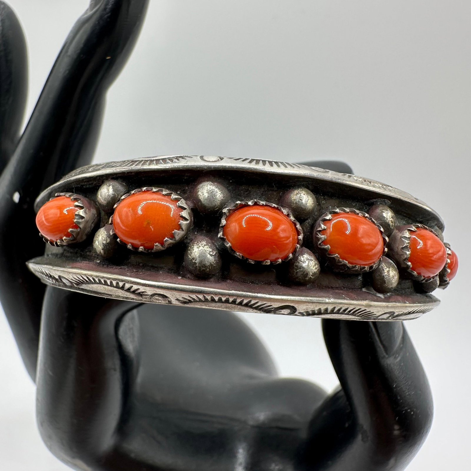 Silver Oval Red Coral Silverwork Beading Chunky Hefty Bracelet Navajo Style: This item is in good pre-owned, previously used/displayed condition with noticeable light wear and surface scratches. Please reference all photos for full details. This piece of jewelry has been