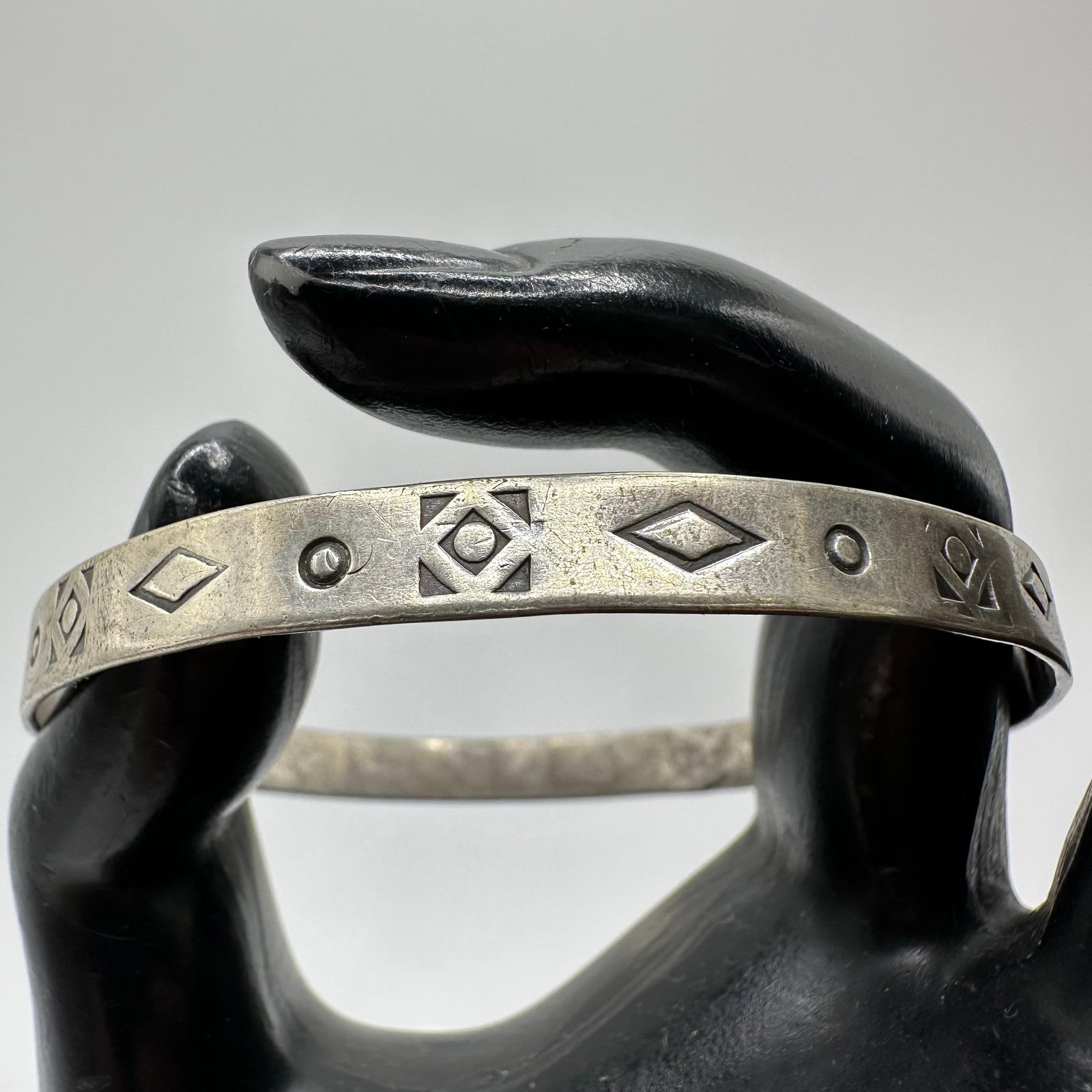Geometric Tribal Patterns Silver Bangle Bracelet M71 - 4