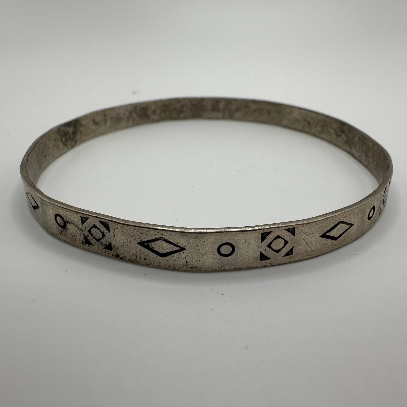 Geometric Tribal Patterns Silver Bangle Bracelet M71 - 6