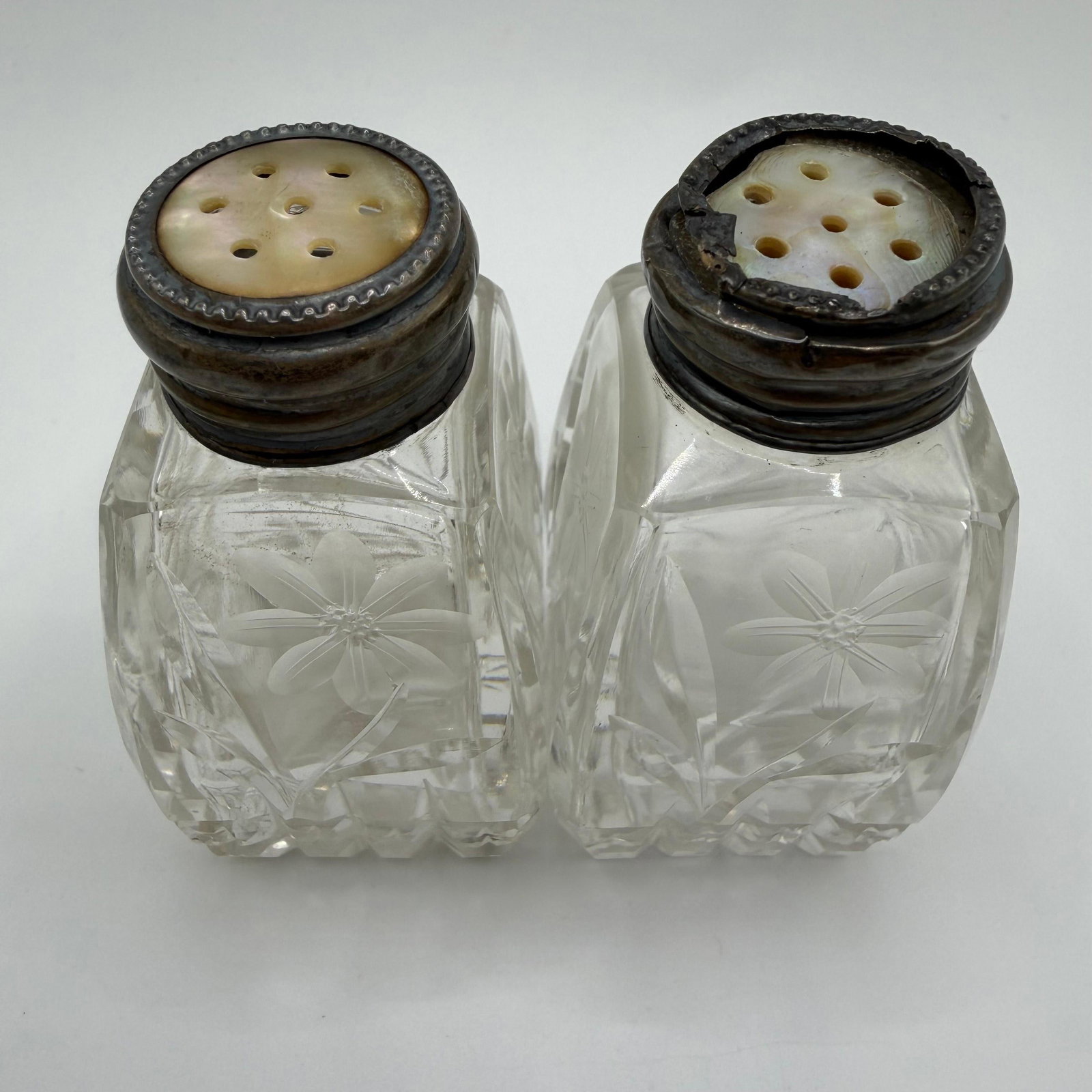 Mother of Pearl Sterling Cap Etched Floral Glass Salt Pepper Shakers: This item is in good pre-owned, previously used/displayed condition with noticeable light wear and surface scratches. Please reference all photos for full details. This piece of jewelry has been teste