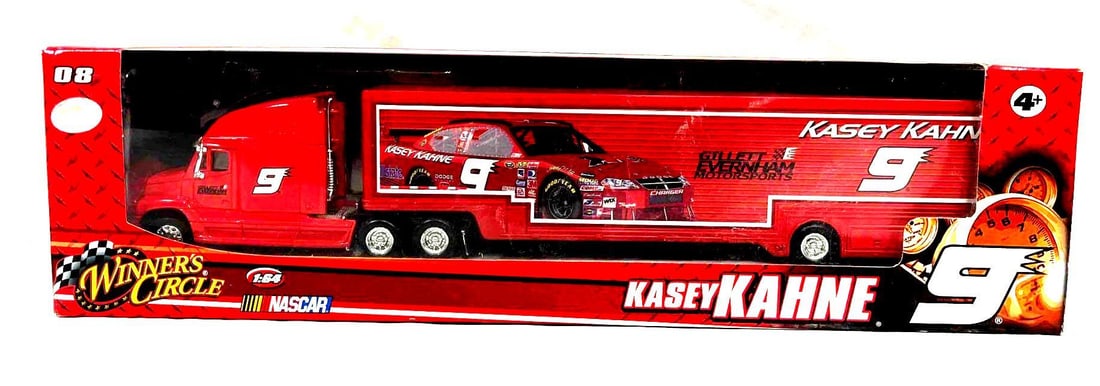 2008 NASCAR Motorsports Kasey Kahne Winners Circle Red Trailer: This lot contains a 2008 NASCAR Motorsports Kasey Kahne Winners Circle Red Trailer. It is approx 15 1/4" x 2 1/2" x 4 1/4" and weighs about 1.1lbs. Overall the Trailer is in good used condit
