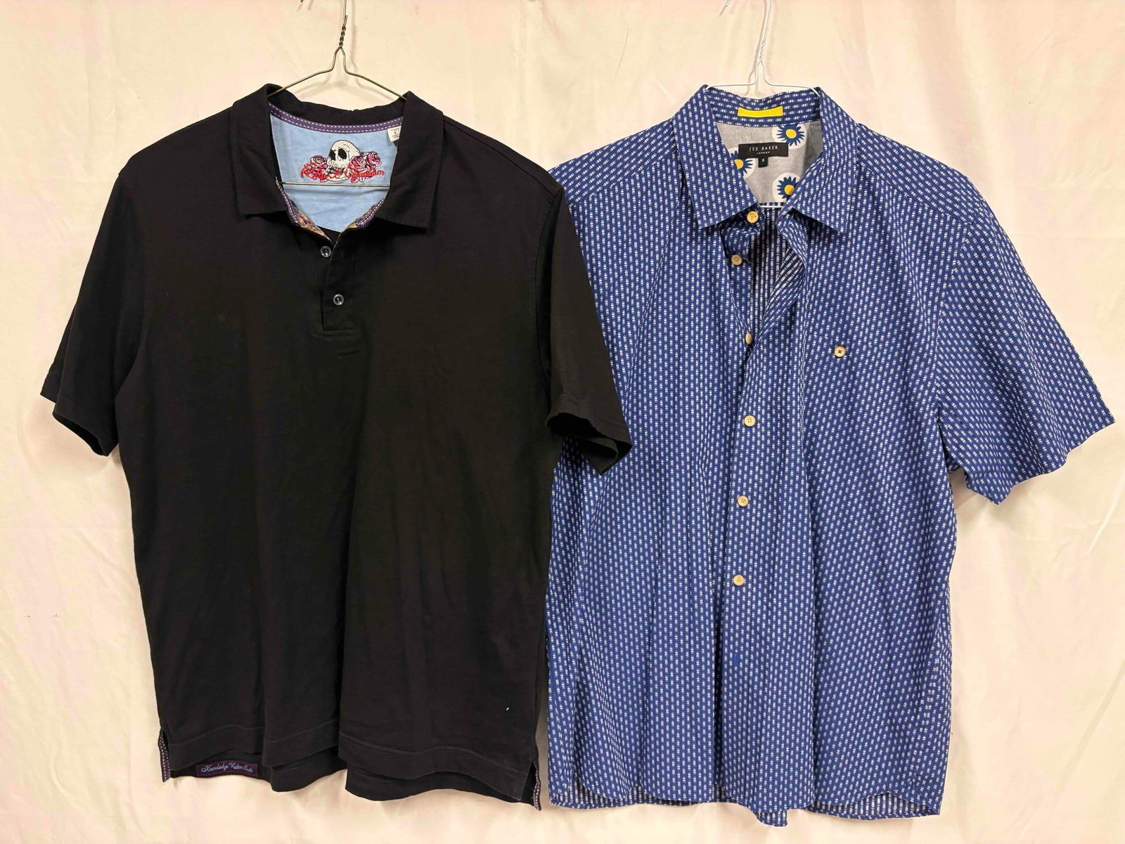 2PC Ted Baker and Robert Graham Blue and Black Casual Mens Shirt Bundle (1 of 12)
