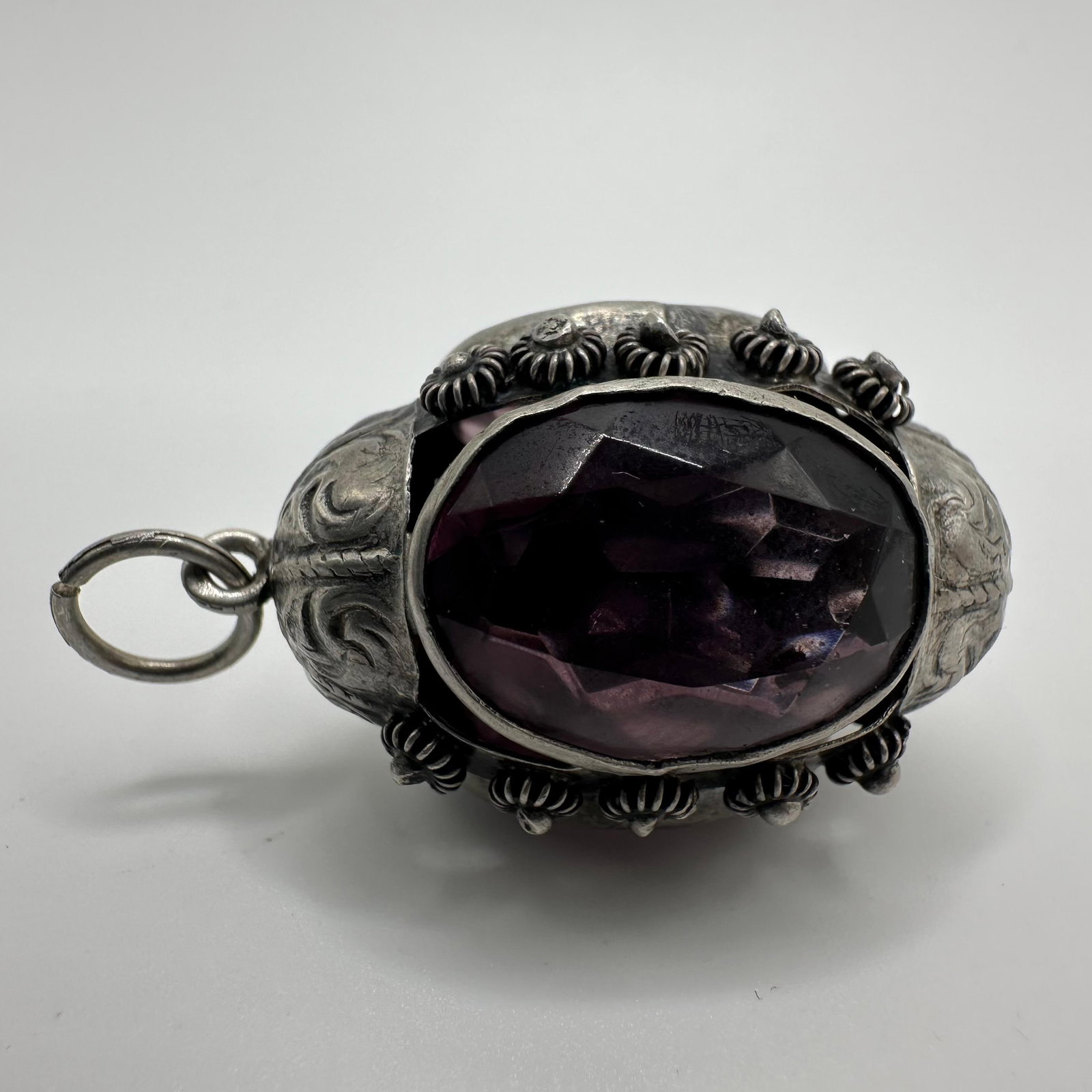Purple Glass Ornate Fob Filigree Silver Charm Floral Motifs X57: This item is in good pre-owned, previously used/displayed condition with noticeable light wear and surface scratches. Please reference all photos for full details. This piece of jewelry has been teste
