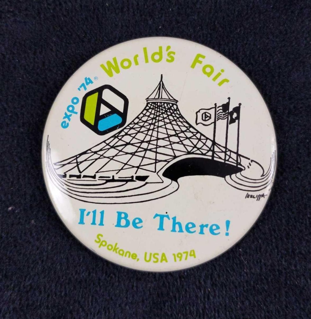 37 Expo 74 World Fair Spokane, Washington Buttons: Thirty-seven pin-back buttons from the 1974 World's Fair in Spokane, Washington. These measures approx 2" x 2". Most are in good. vintage condition with a few being discolored. Please see the images f