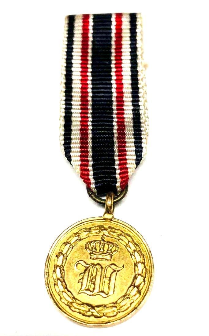 War Medal Württemberg 1793-1815 As Awarded For Waterloo For 3 Campaigns: War Medal Württemberg, 1793-1815 as awarded for Waterloo for 3 campaigns. This fine medal has been tested and researched to the best of our abilities, and is authentic to the best of 