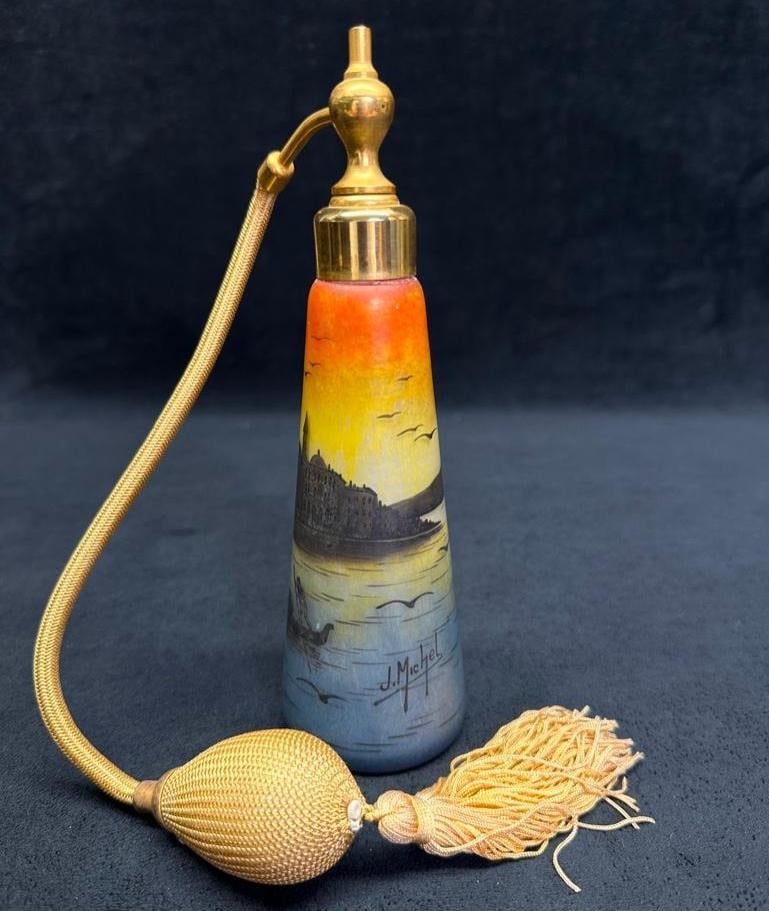 J. Michel Art Nouveau Perfume Atomizer Venice: J. Michel Art Nouveau Perfume Atomizer Venice Gorgeous Art Nouveau glass perfume atomizer signed J. Michel, believed to have been made in France. Depicts a silhouette of a gondolier with the St. Marks