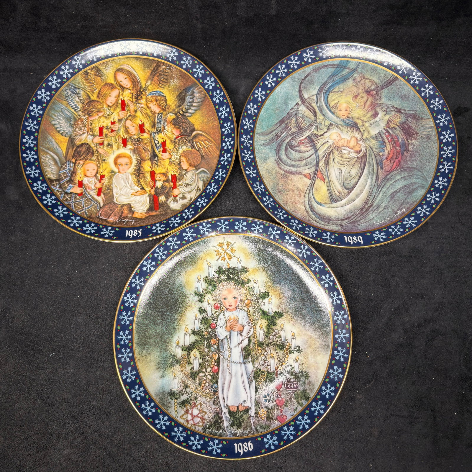 Three Hummel by Goebel Annual Christmas Collector Plates 1980s (1 of 2)