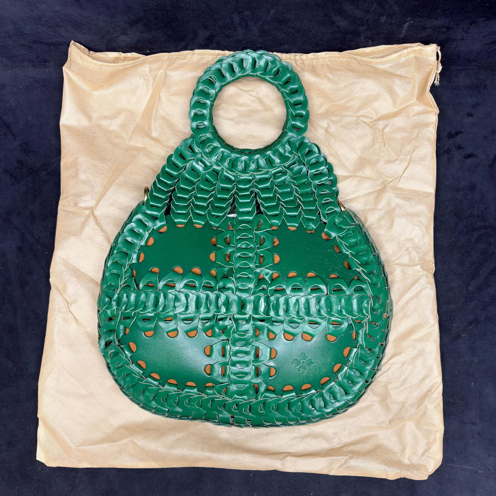 Patricia Nash Woven Leather Chain Link Pisticci Crossbody Handbag Bag Green: Patricia Nash Ticci green leather satchel crossbody handbag featuring the brand's signature handwoven looped leather construction with round top handles and brass-tone hardware. Interior includes 