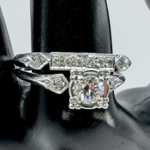 14k Gold Art Deco Engagement Ring Set: This piece of jewelry has been tested and researched prior to listing. Please view all our pictures they are part of our description. DETAILS: Metal - 14k Gold Color - Gold Stones - 1 Diamond Center C
