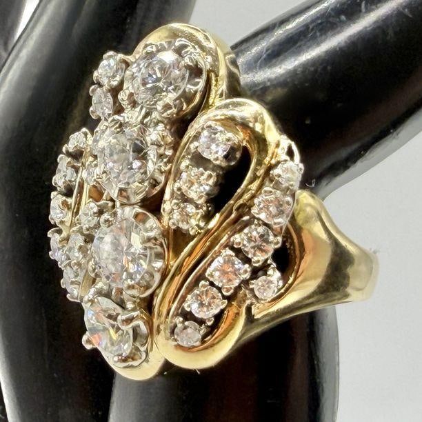 14k Gold Large Cocktail Ring Over 4 TCW Diamonds: This piece of jewelry has been tested and researched prior to listing. Please view all our pictures they are part of our description. DETAILS: Metal - 14k Gold Color - Gold Stones - 4 Diamonds Center