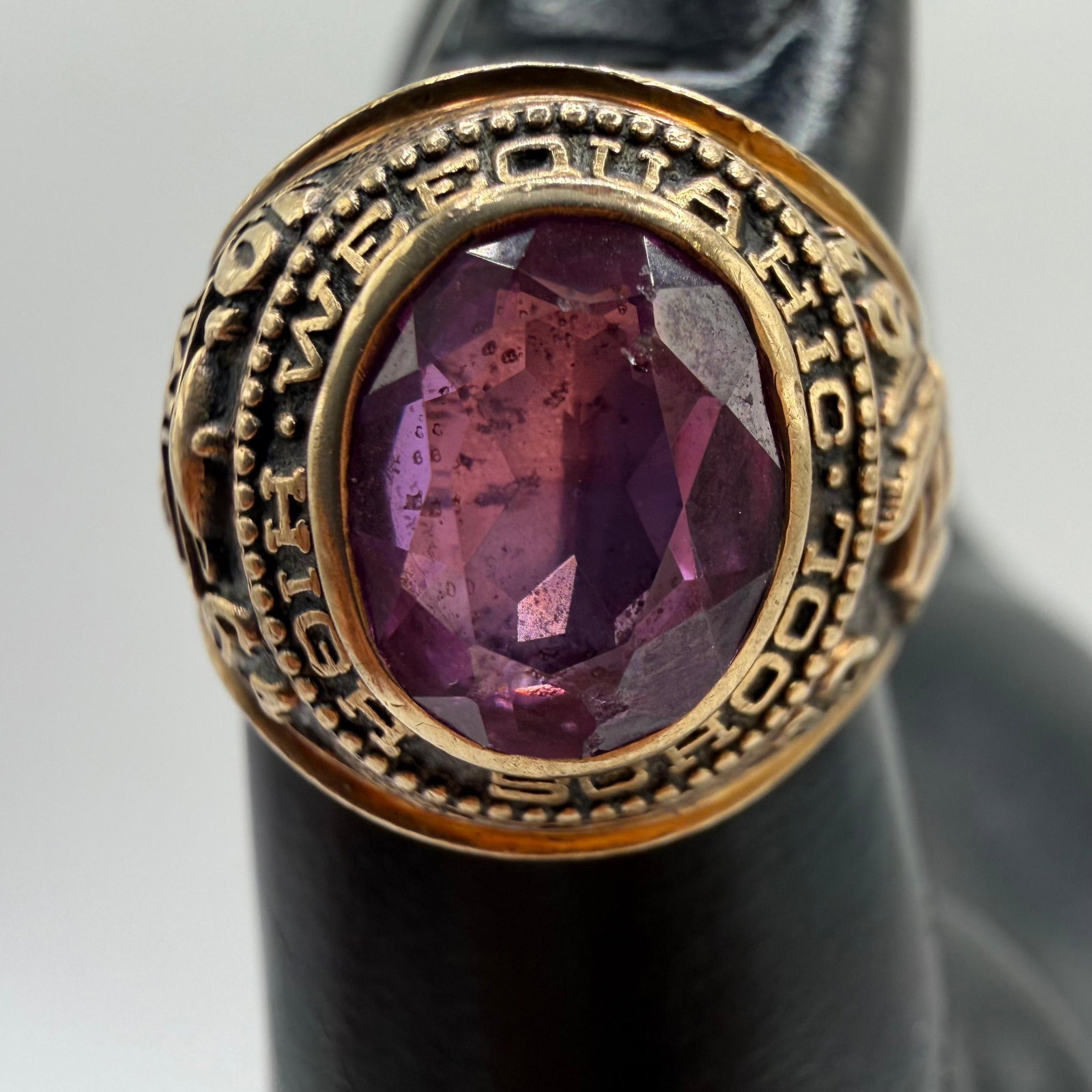 Pink Tourmaline Weequahic High School 10K Gold 64 Class Ring (1 of 9)