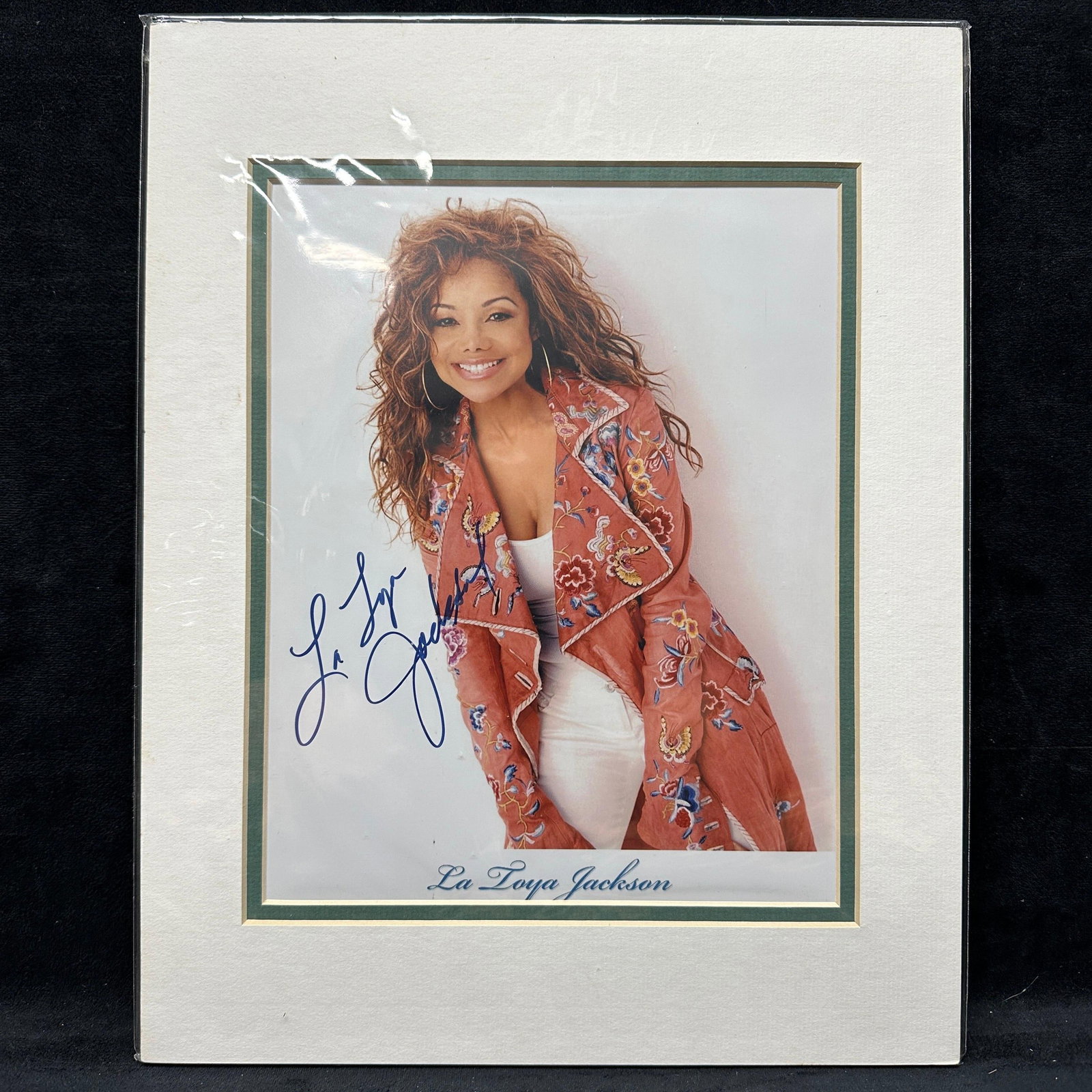 La Toya Jackson Signed Color Photograph With COA