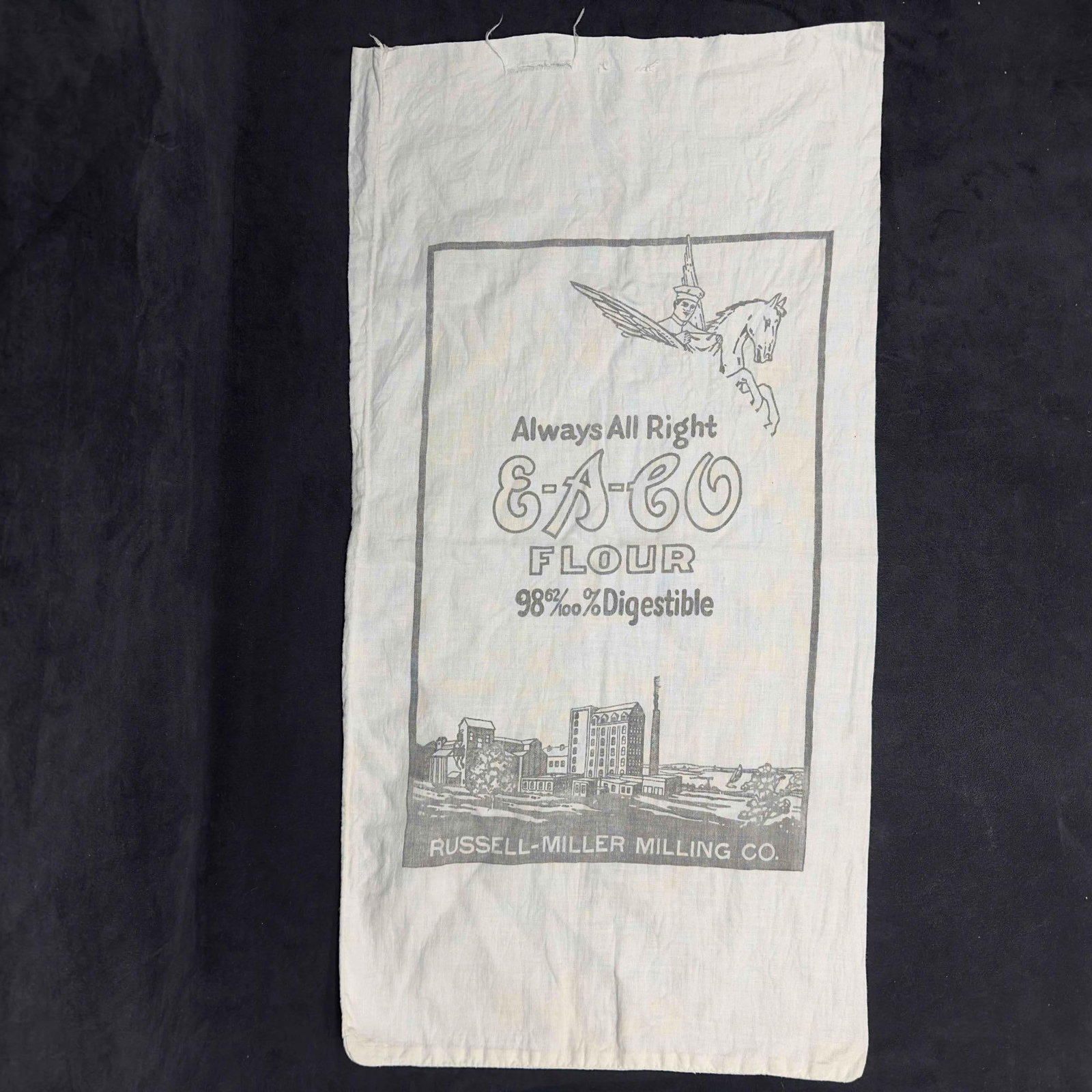 Russell Miller Milling Co. E-A-CO Flour Bag Feed Sack Advertising (1 of 8)