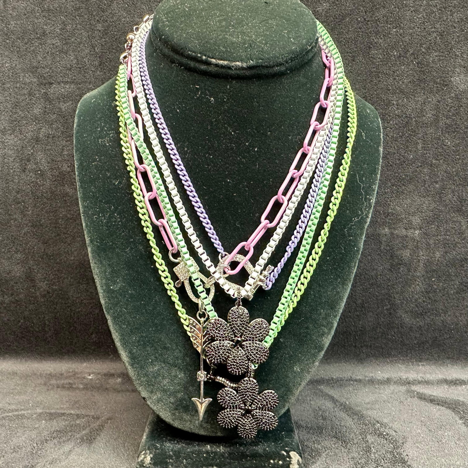 Melania Clara Assorted Multi Colored Necklace Flower Arrow Accent Chain Set M3