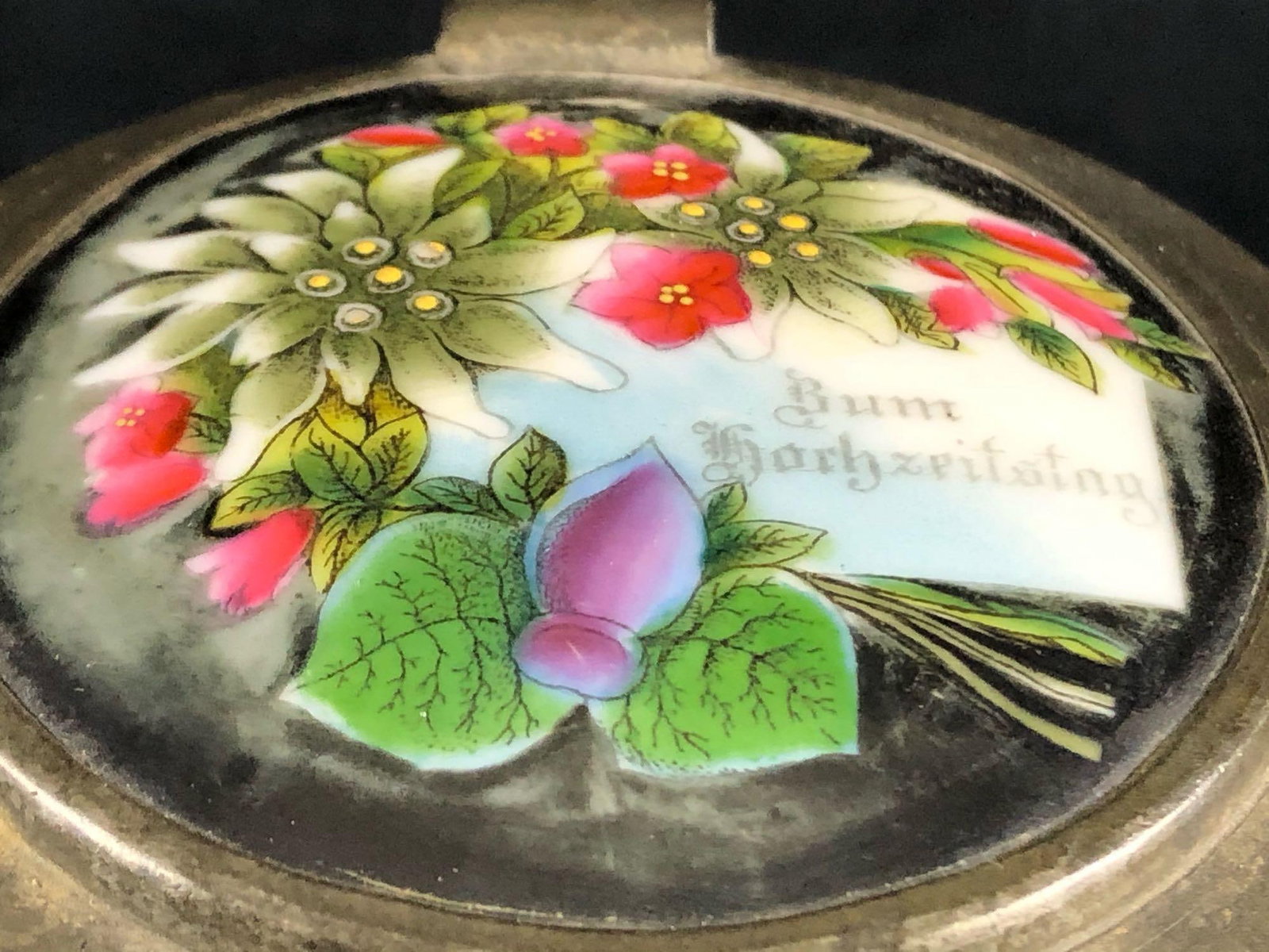 Vintage German Pewter Lid Hand Painted Enamel Flowers: Vintage German Pewter Lid Hand Painted Enamel Flowers Signed Glass Stein .This piece is in excellent condition with no cracks chips or broken lid.Please see all our photos they are part of our descrip