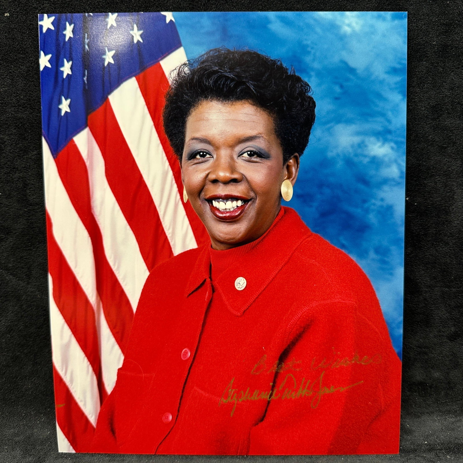 Stephanie Tubbs Jones Signed Color Photo Politician: Signed color photo, Stephanie Tubbs Jones. No COA. Mild handling wear is present. Mild wear from handling and storage. Pre-owned, overall good condition with light surface wear to the signature and ph
