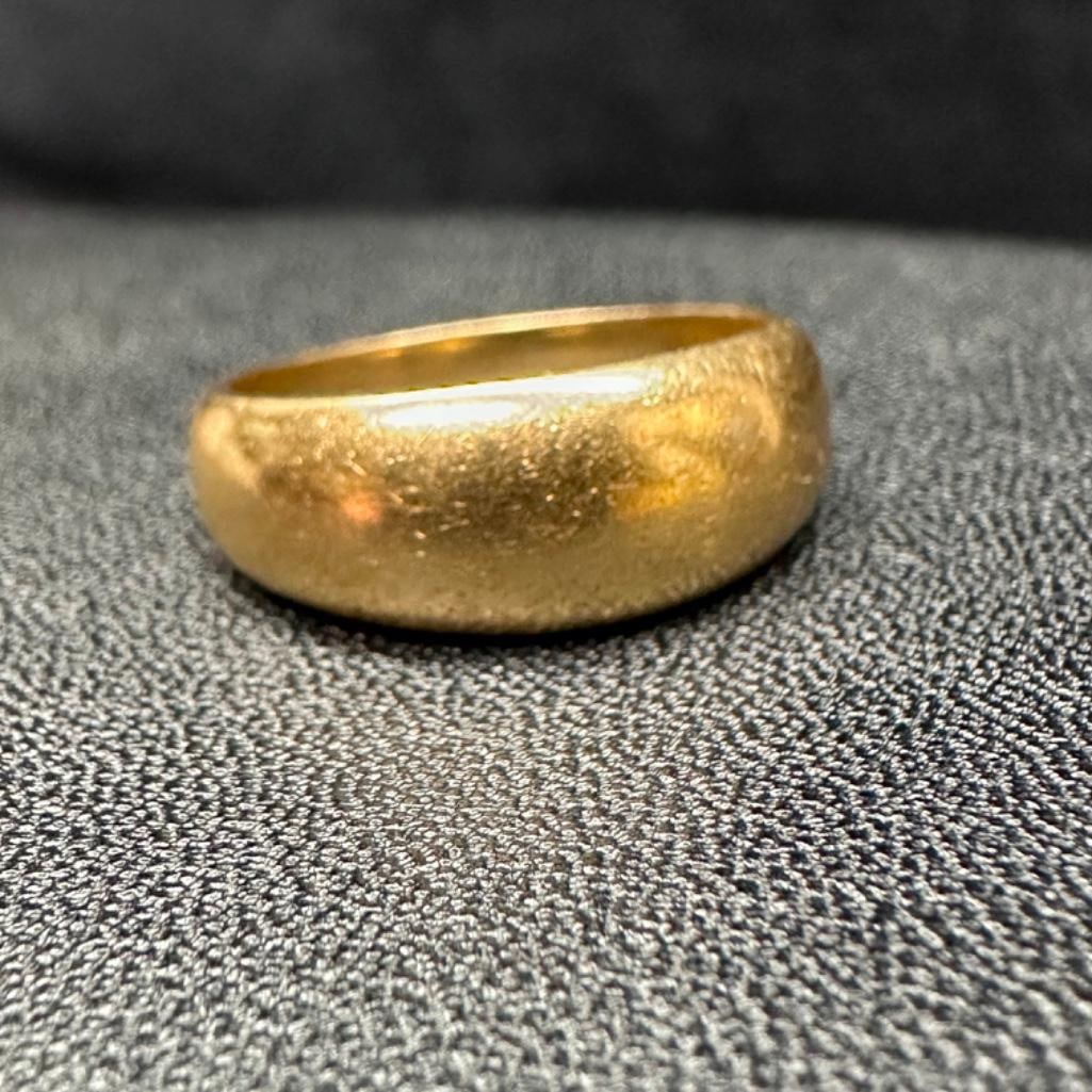 14k Gold Graduated Ring - 2