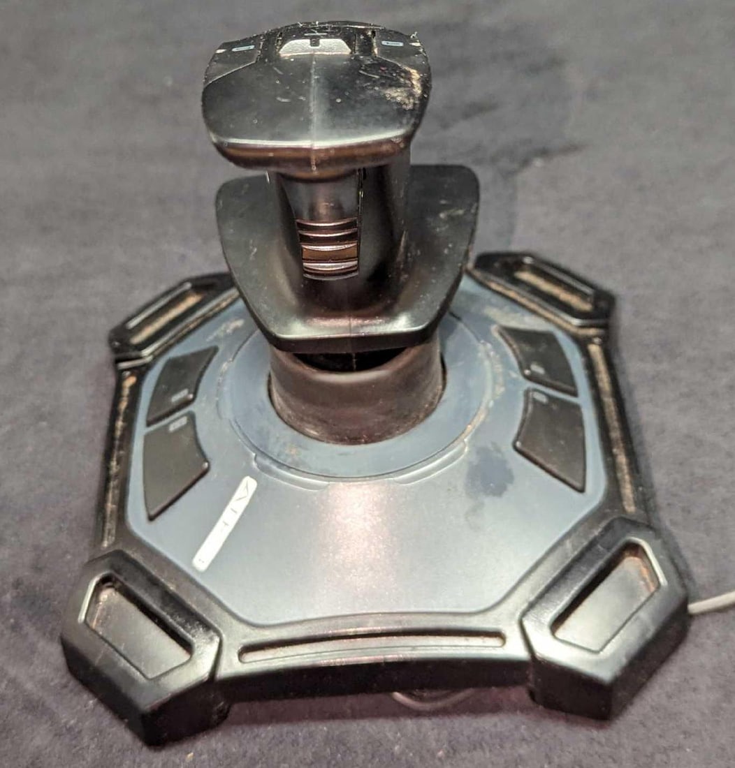Logitech Attack 3 Eight Button USB Joystick - 4