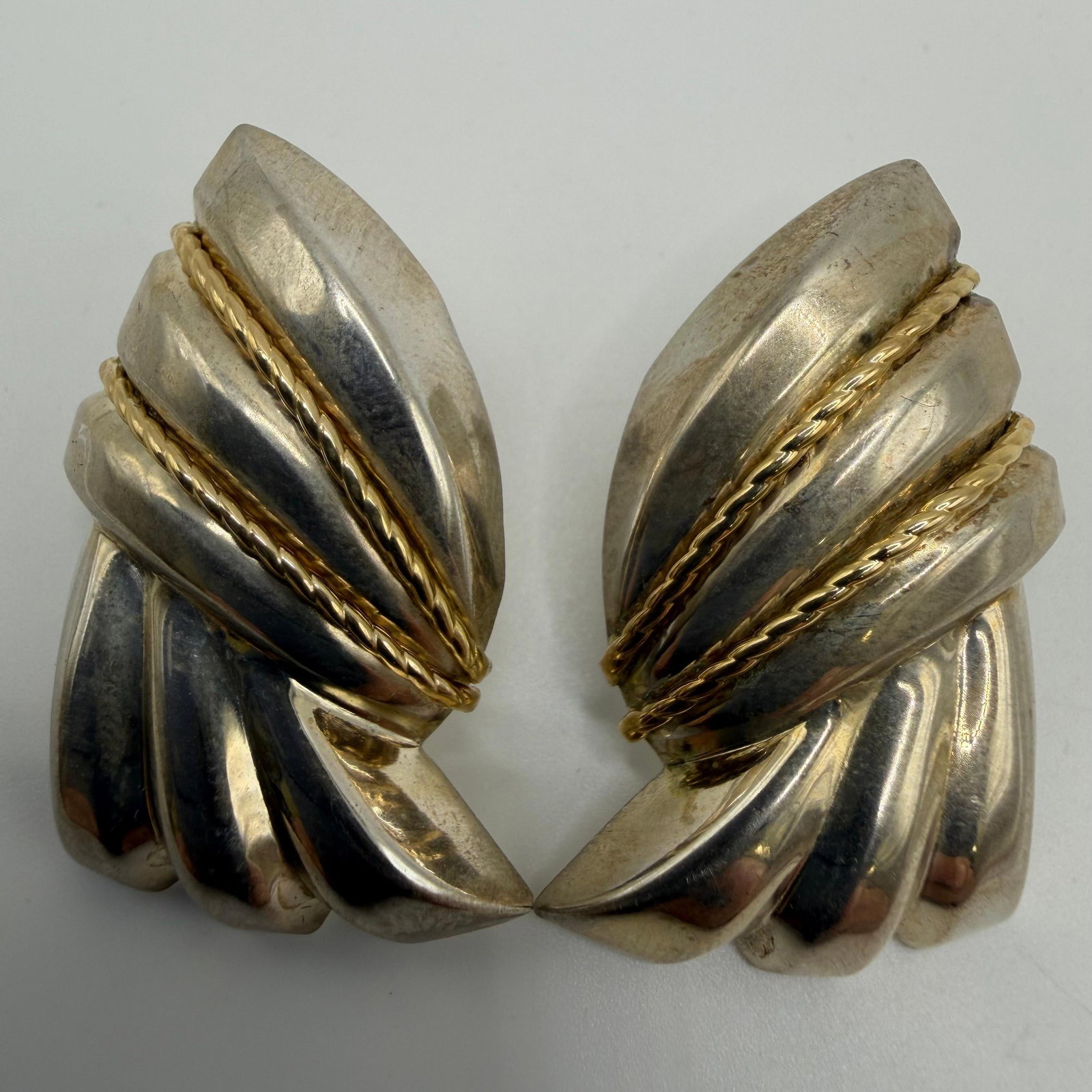 Twisted 14K Gold Rope Accents Sterling Silver MA Earrings Michael Anthony: These items are in good pre-owned, previously used/displayed condition with noticeable light wear and surface scratches. Please reference all photos for full details. These pieces of jewelry have