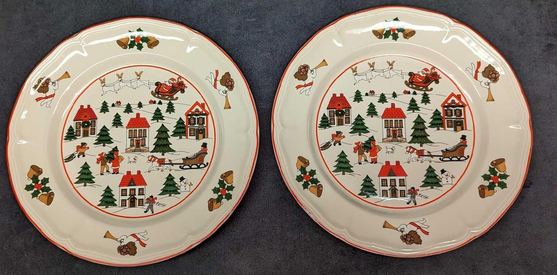 2 Retired Jamestown China Joy Of Christmas Dinner Plates B: 2 Retired Jamestown China Joy Of Christmas Dinner Plates B. Each is approx 10 1/2" x 10 1/2" x 1 1/8" and the total weight is 3lbs. The plates have no chips or cracks.
