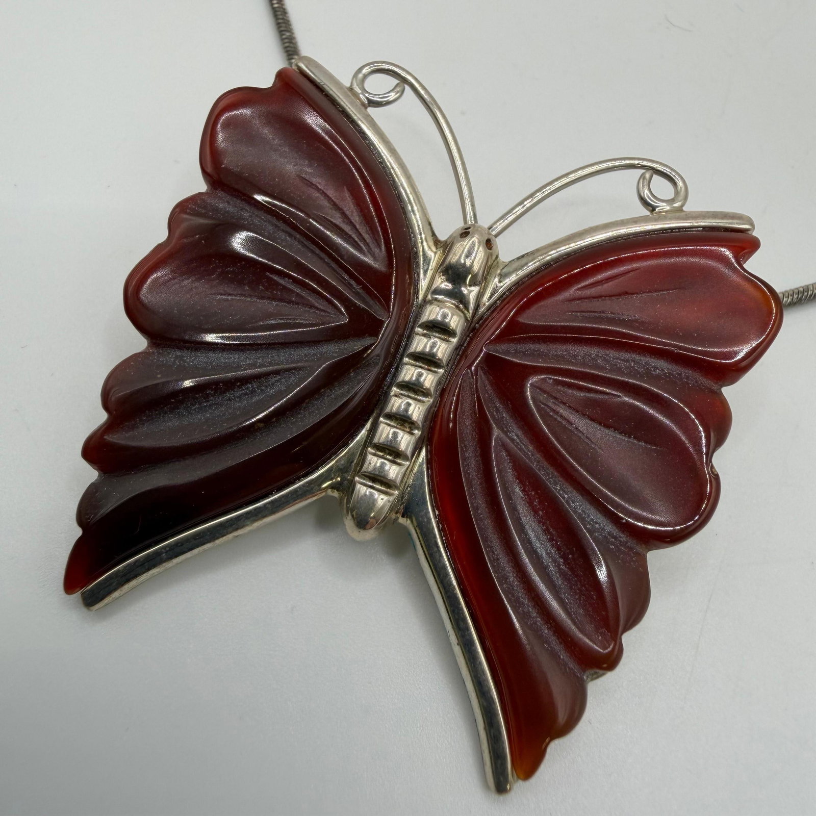 Italy UTC 925 Necklace and Desert Rose Trading Carved Carnelian Butterfly Pendant AB17 (1 of 5)