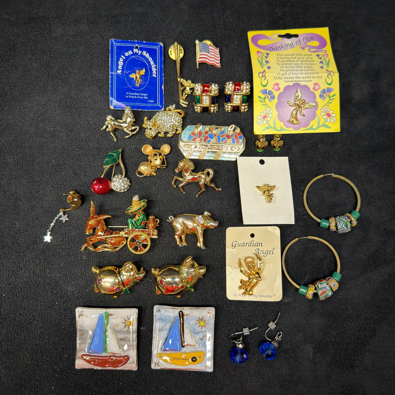 Assorted Vintage Fashion Jewelry Pins Earrings and Accessories Group (1 of 5)