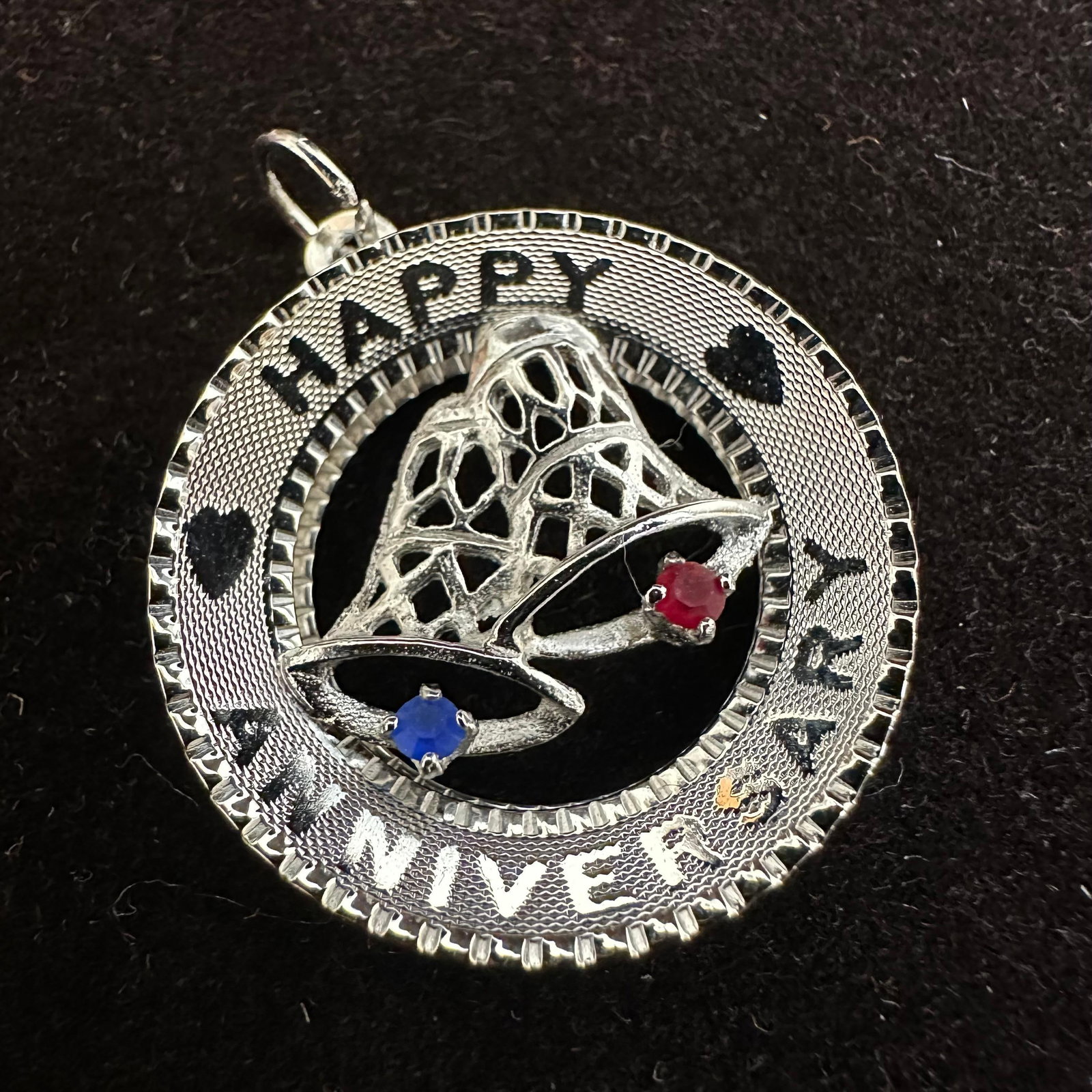 M and M Sterling Red Blue Bells Silver Charm Q70 (1 of 4)