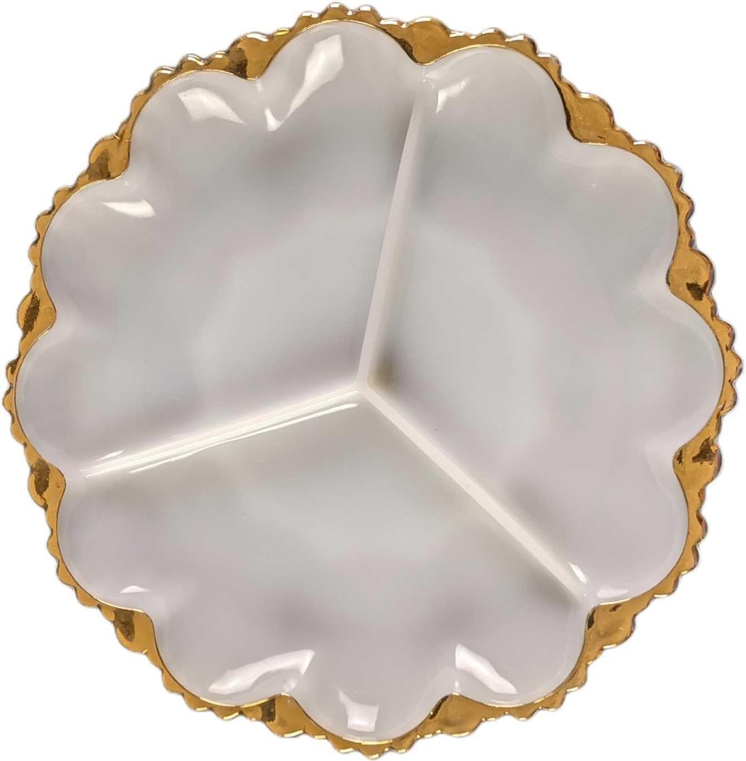 Vintage Milk Glass Serving Dish With God Trim (1 of 4)