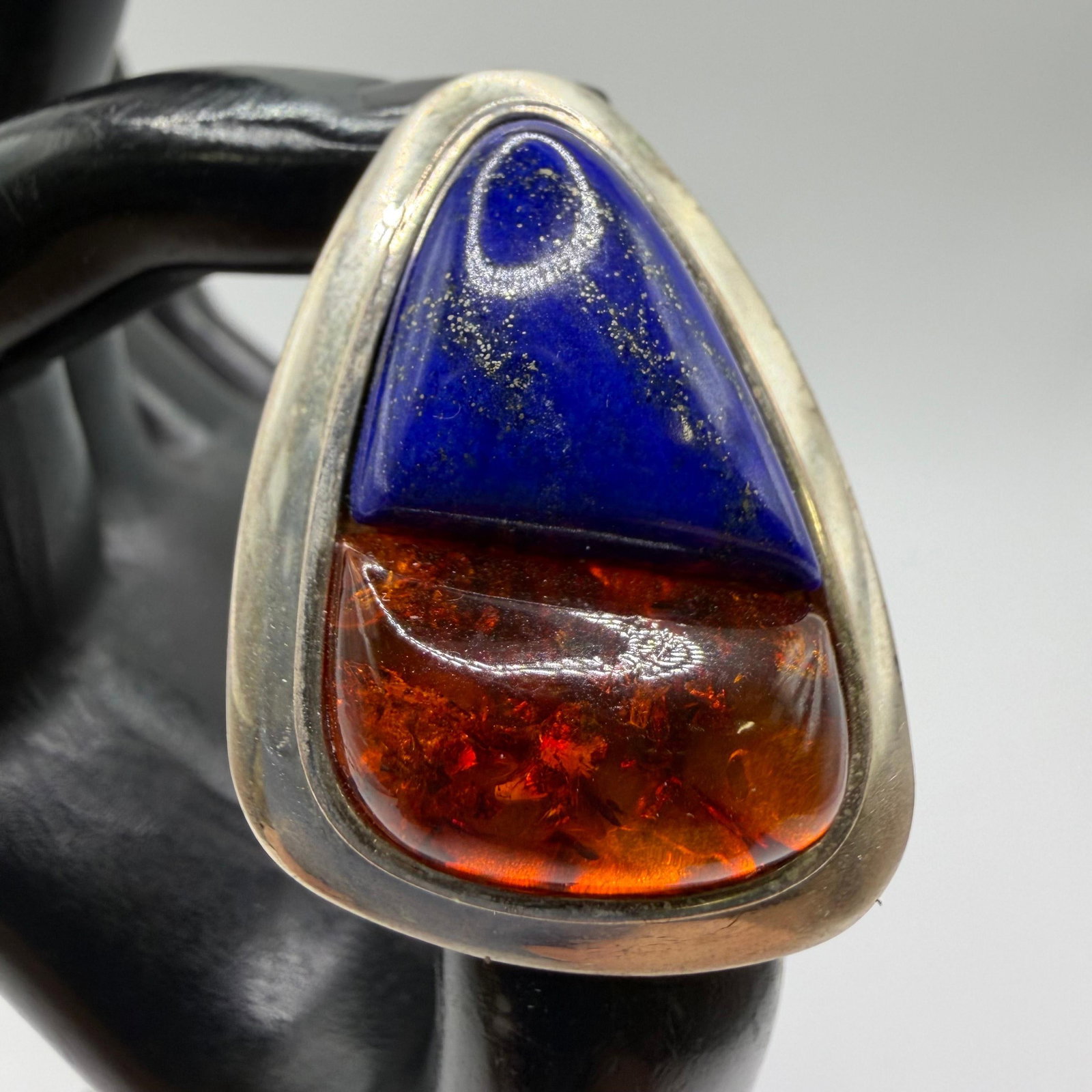 DTR Jay King Blue Lapis and Amber Resin Sterling Silver Earrings: This item is in pre-owned, previously used/displayed condition with noticeable light wear and surface scratches. Please reference all photos for full details. This piece of jewelry has been tested and